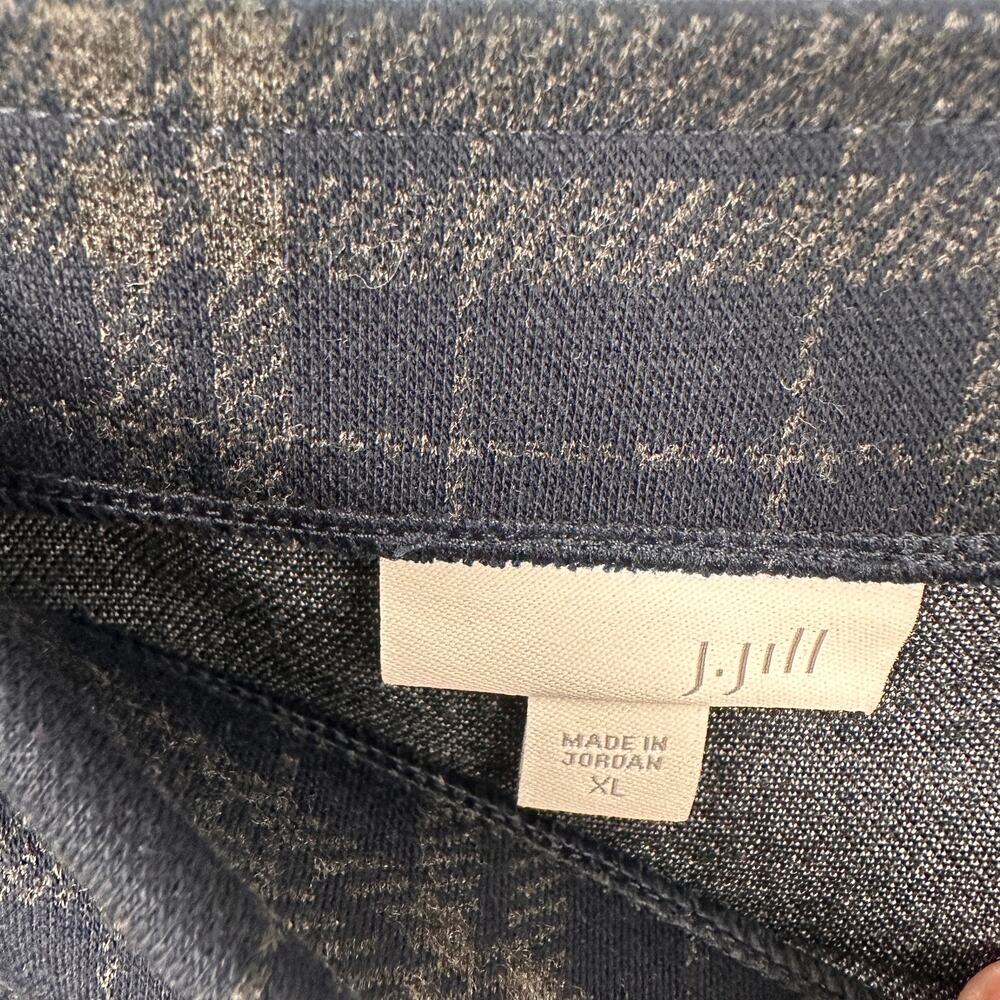 J. JILL Navy Plaid Midi Skirt with Button Detail // XL - Picture 5 of 10